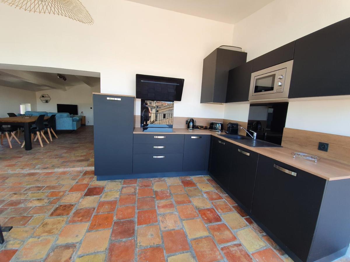 Au Coeur Du Centre Historique - Immeuble Classe - Terrasse - Climatise Nîmes Zewnętrze zdjęcie