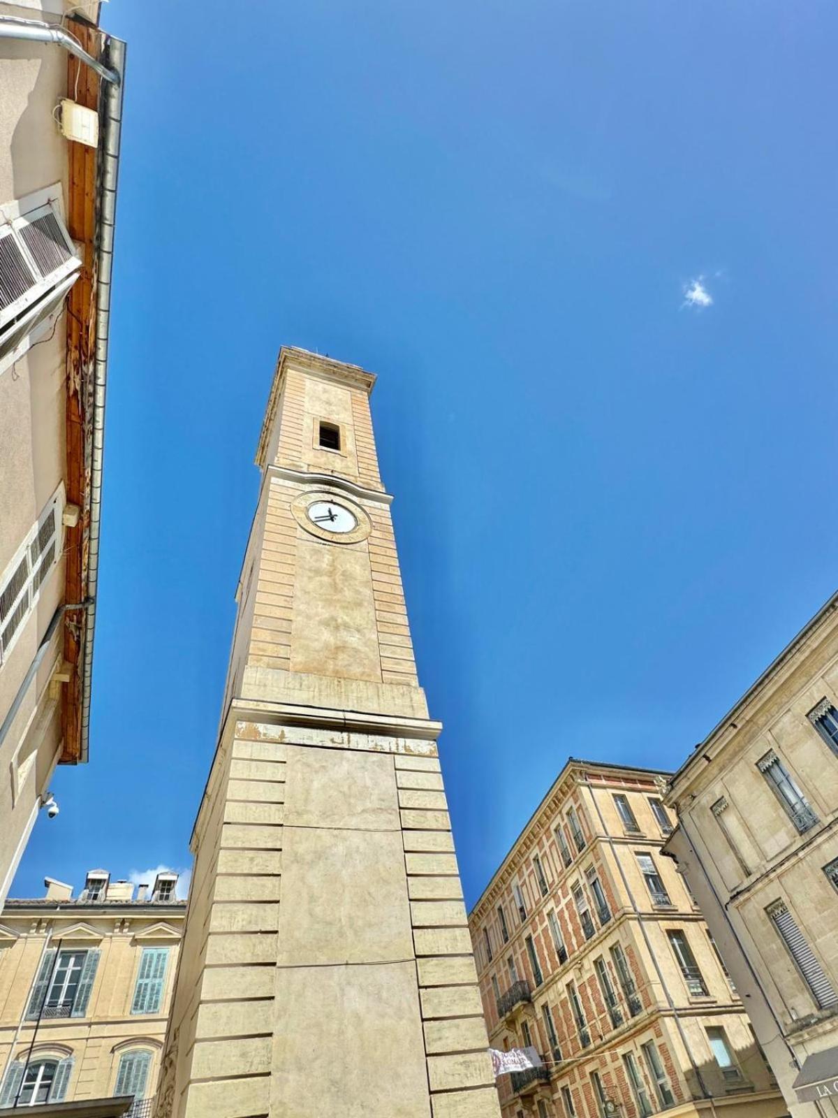 Apartament Au Coeur Du Centre Historique - Immeuble Classe - Terrasse - Climatise Nîmes Zewnętrze zdjęcie